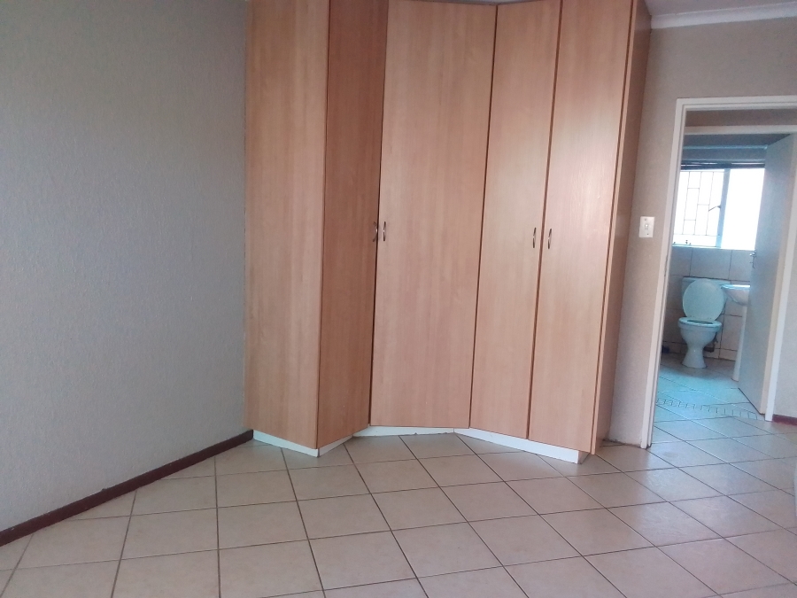 To Let 3 Bedroom Property for Rent in Bodorp North West